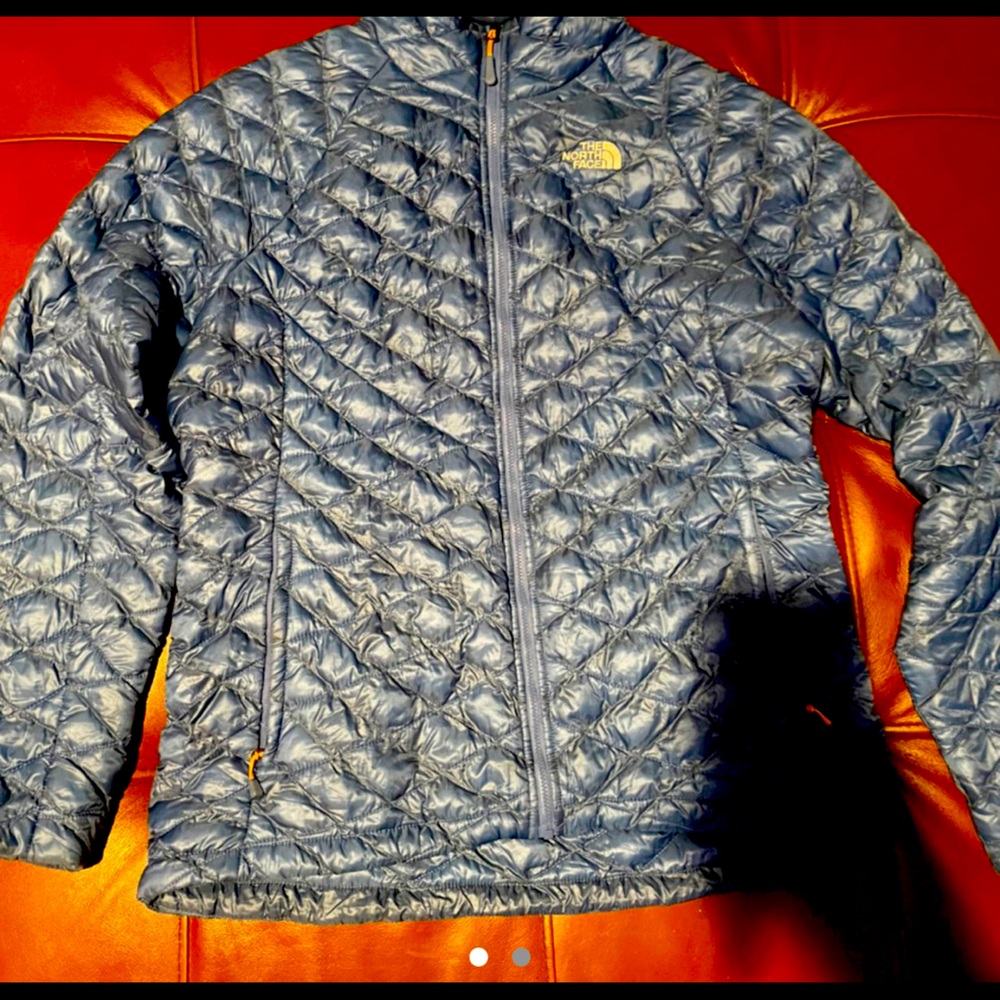 North Face Thermoball style jacket